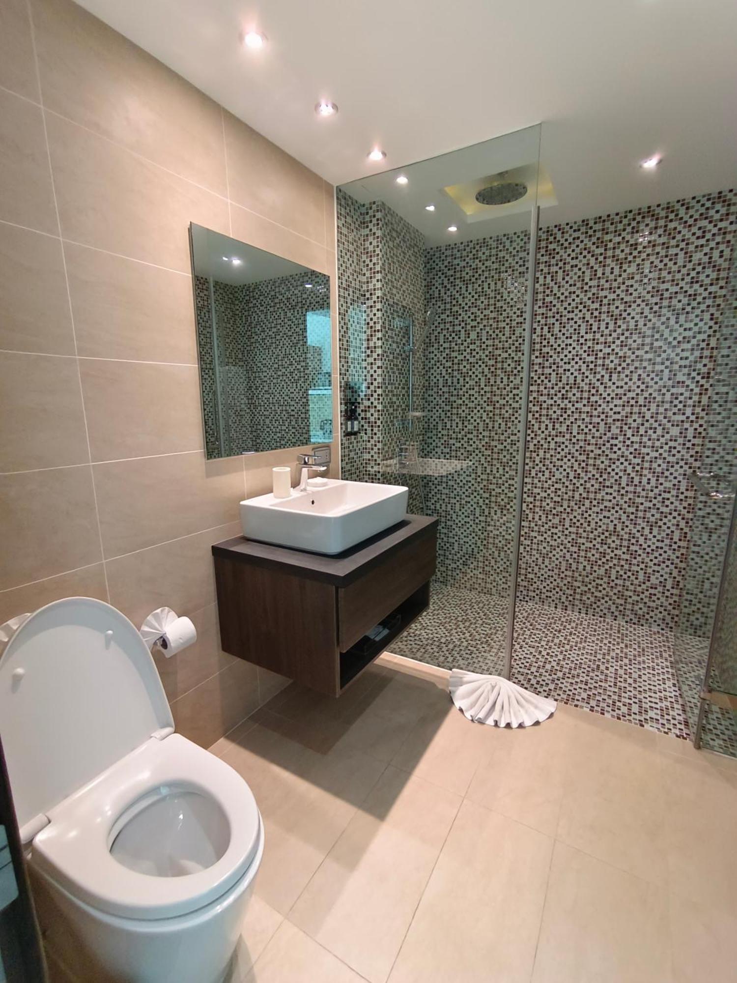 180º Wellness Resort&Spa Patong Exterior foto
